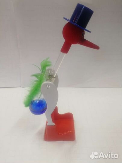 Птичка—вечный двигатель