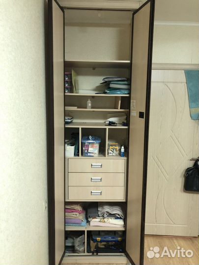 Шкаф