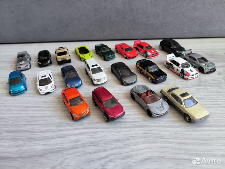 Машинки hot wheels, matchbox