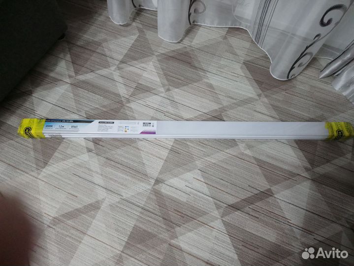 Светодиодный светильник 1,2м холодный свет