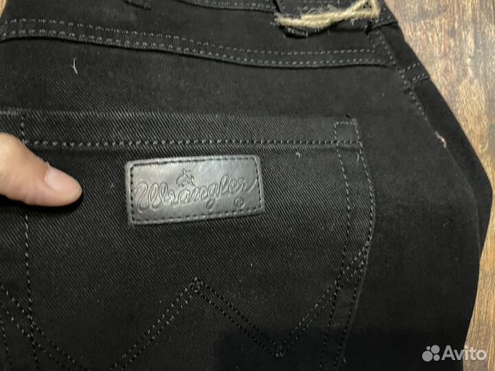 Джинсы wrangler черные