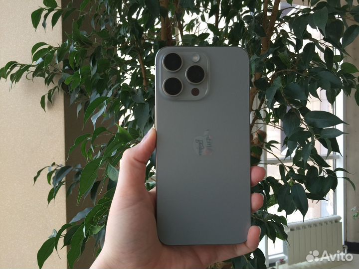 iPhone 15 Pro Max, 256 ГБ