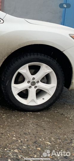 Bridgestone Blizzak DM-V2 245/50 R20 102T