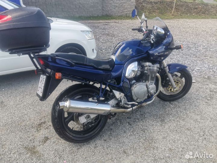 Suzuki GSF600S