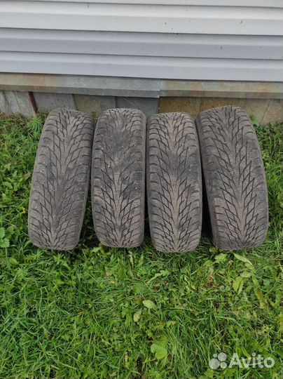 Nokian Tyres Hakkapeliitta R2 185/60 R15