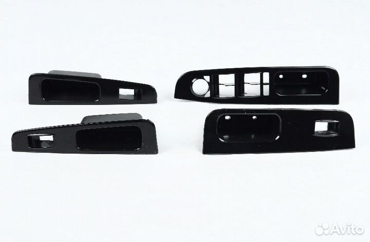 Внутрение ручки черный лак на Лада Приора