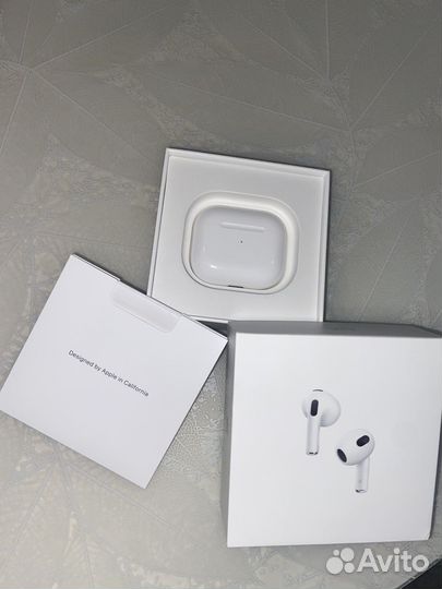 AirPods 3