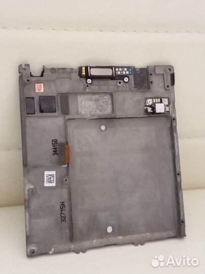 Запчасти для BlackBerry, корпуса, чехлы, экраны