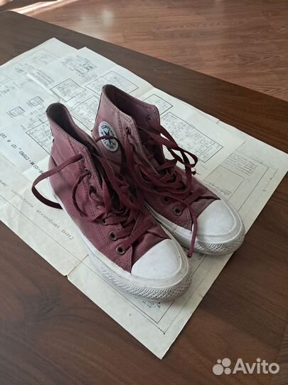 Бордовые кеды Converse