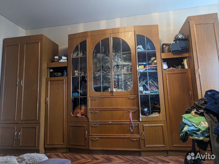 Стенка в гостиную бу