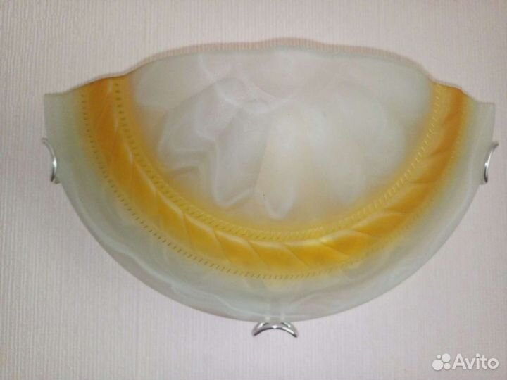 Светильник настенный, бу в отличном состоян