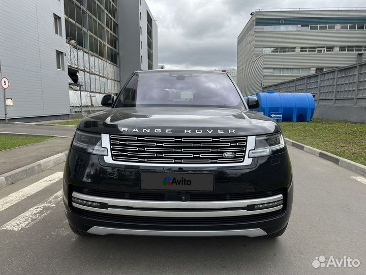 Land Rover Range Rover 4.4 AT, 2022, 100 км