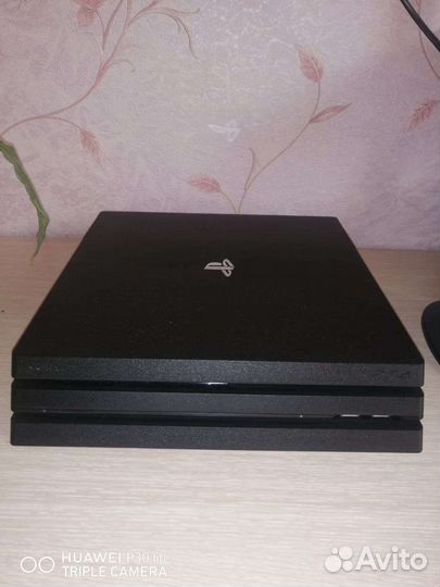 Sony playstation 4 PS4 pro 1tb с играми