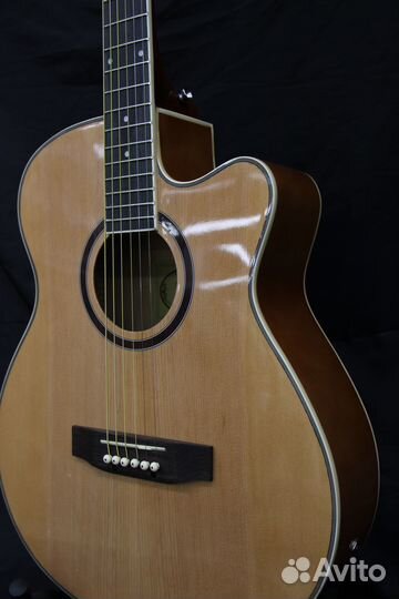 Стильная электроакустическая гитара Fabio