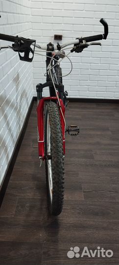 Продам велосипед Specialized