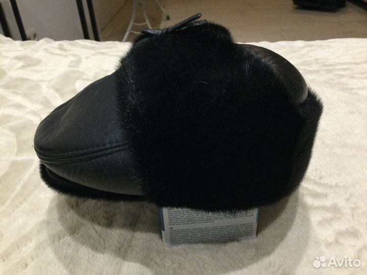 Мужская кожаная кепка