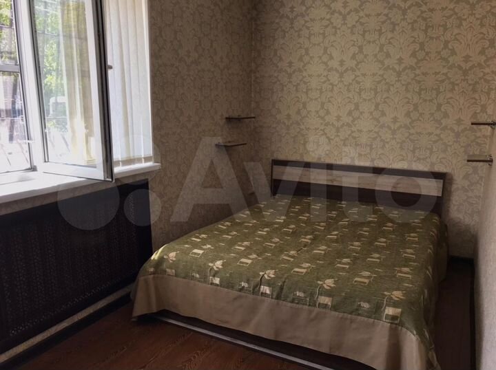 2-к. квартира, 50 м², 1/4 эт.