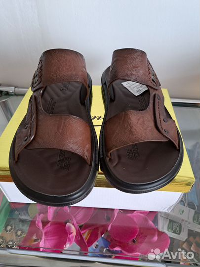 Мужские кожаные шлепанцы