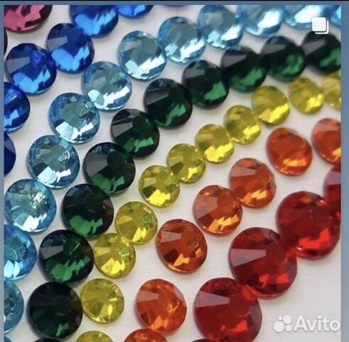 Хрустальные цветные стразы горячей фиксации