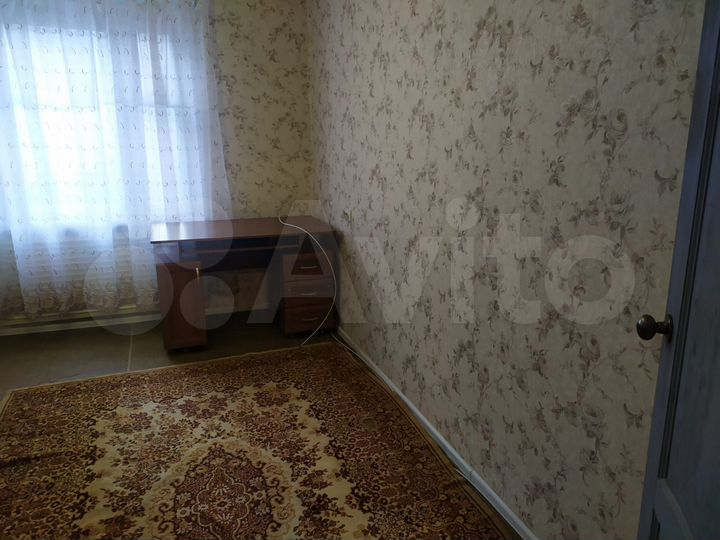 2-к. квартира, 55 м², 4/9 эт.