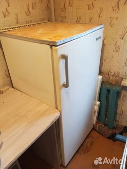 Отдам холодильник