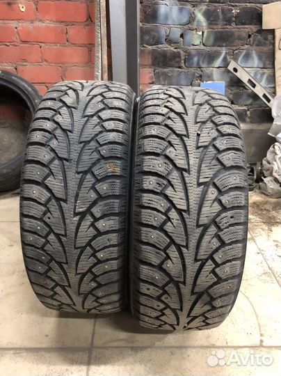 Hankook Winter I'Pike 215/50 R17 91T