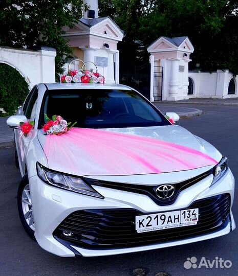 Украшение на свадебное авто