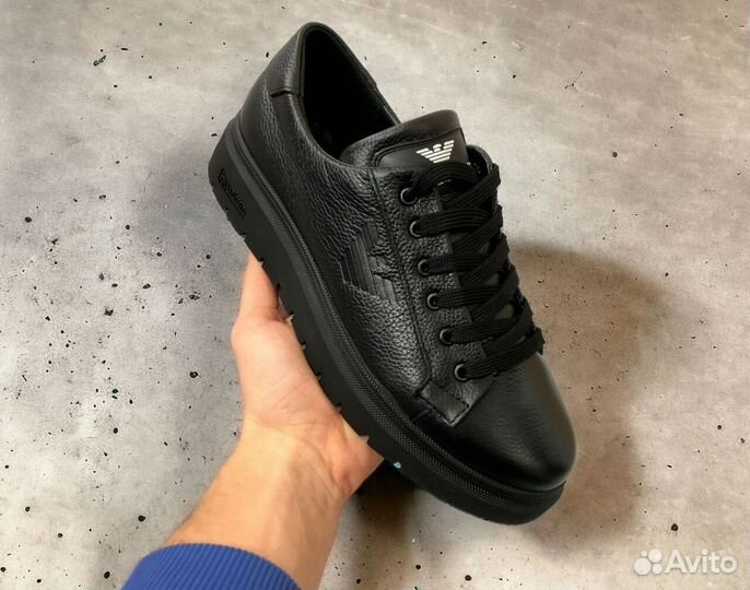 Кроссовки Armani