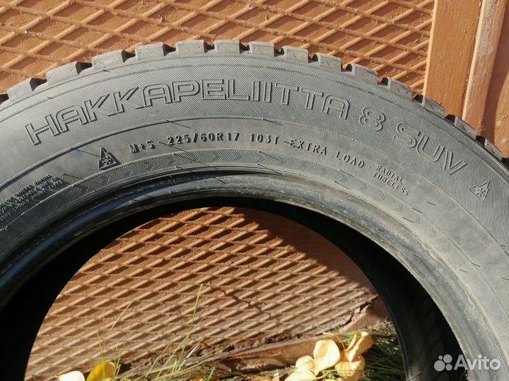 Nokian Tyres Hakkapeliitta 8 SUV 225/60 R17