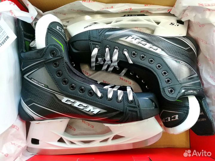Коньки новые ccm ribcore 76k