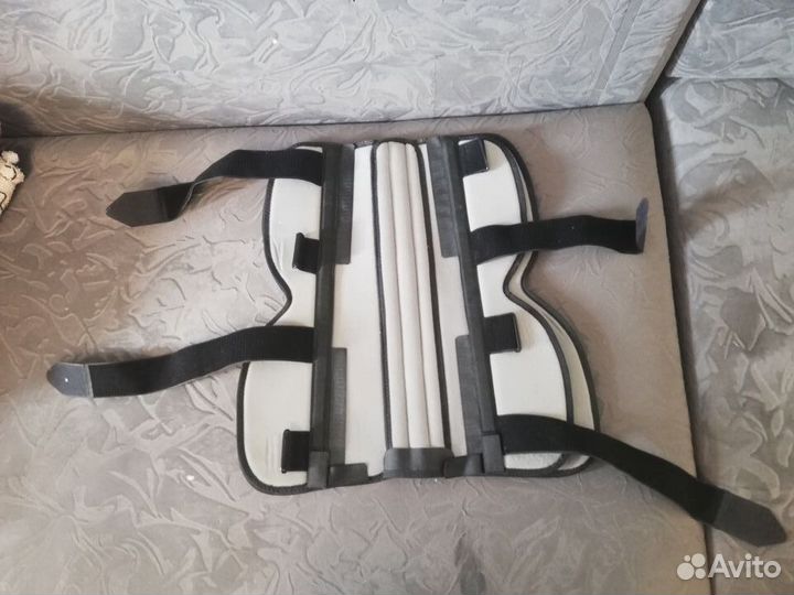 Бандаж для полной фиксации коленного сустава