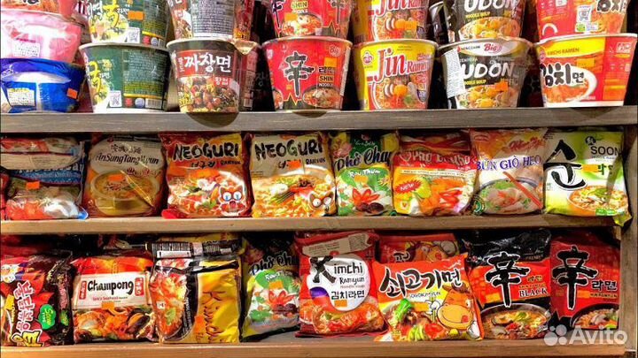 Продукты из Китая доширак снеки конфеты кислы остр