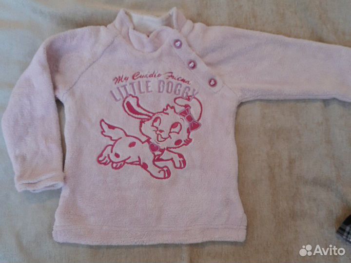 Платья, кофты и флисовая одежда