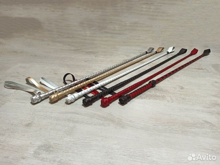 Стек / хлыст черно-красный