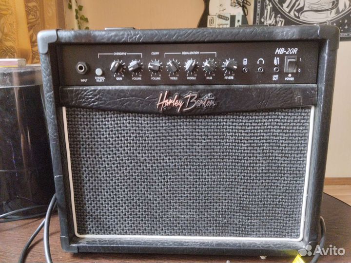 Комбоусилитель для электрогитары