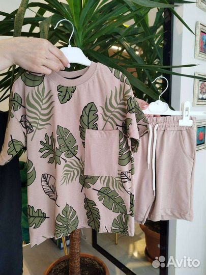 Костюм Zara для мальчика новый