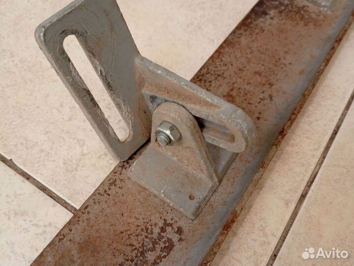 Упор от иэ-6009А