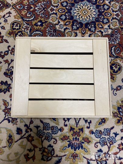 Деревянный ящик декоративный