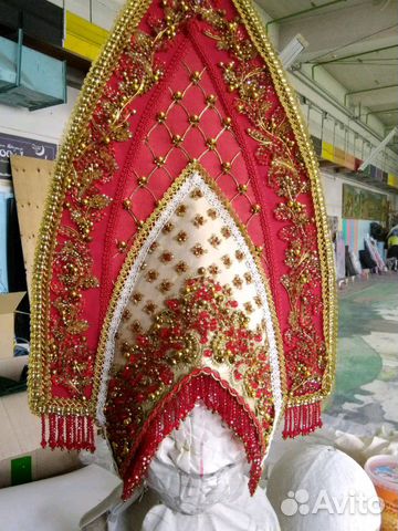 Кокошники русские