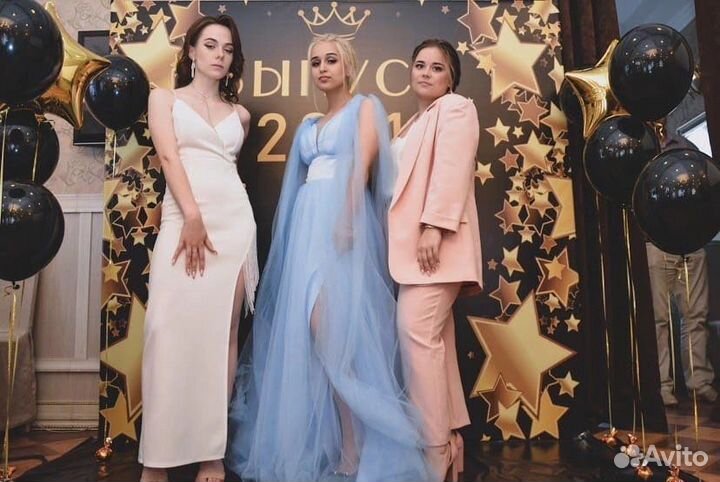 Фотозона на праздник, семинар. Брендволл