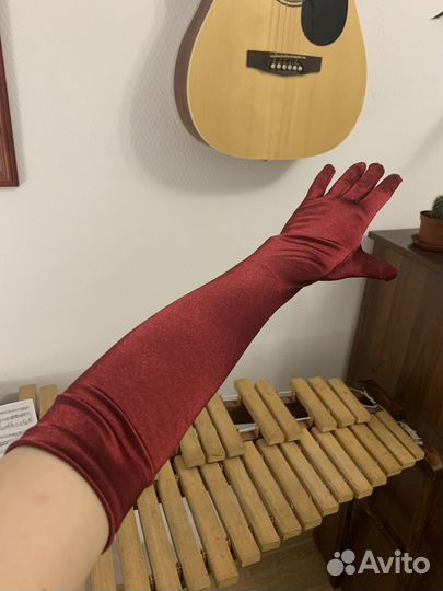 Перчатки атласные