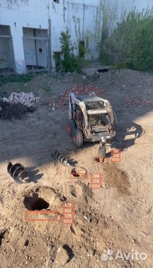 Ямобур. Bobcat с буром