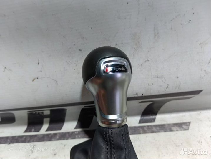 Ручка АКПП Audi A3 8V sedan 1.8 cjsb 2014