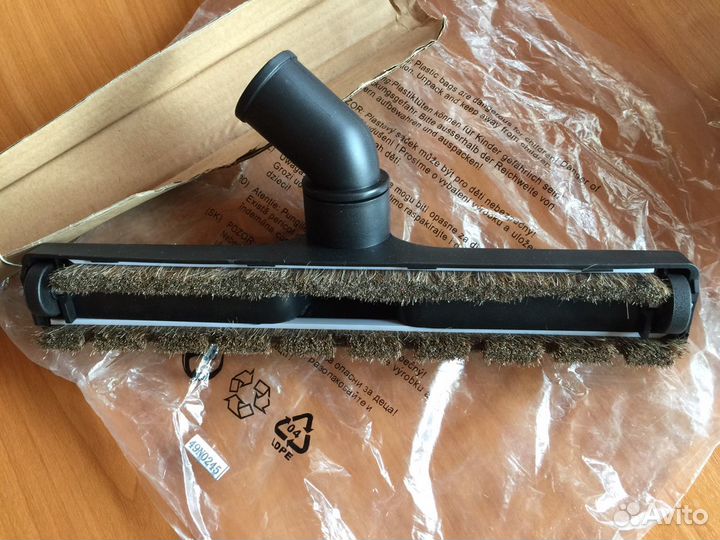 Щётки для пылесосов, универсальные. Новые