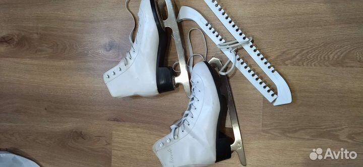 Коньки ледовые фигурные 39-42 размер