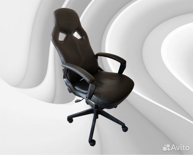 Компьютерное кресло