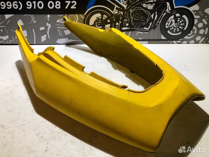 Задний пластик (хвост) Honda vtr1000f 1999г