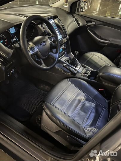 Ford Focus 1.6 МТ, 2011, 263 000 км