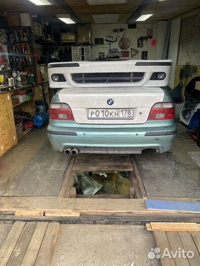 В разбор Bmw 5 e39 M54b30 МКПП