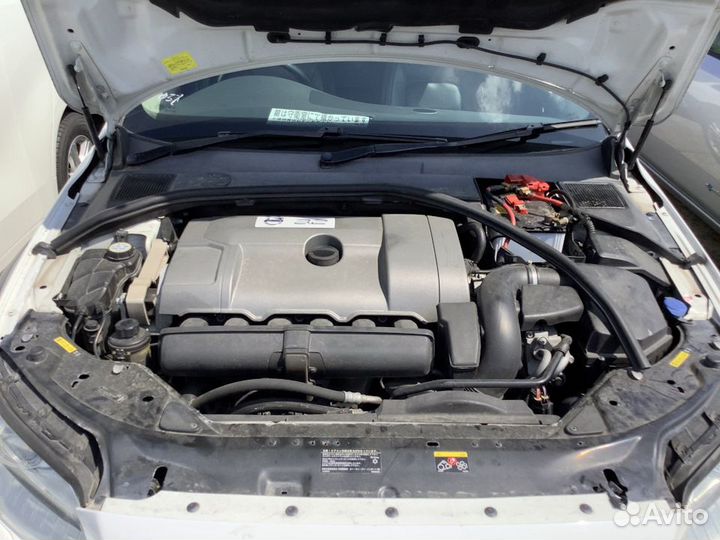 Вольво XC70-2 3.2 2008 По запчастям. Из Японии